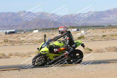 media/Dec-10-2023-SoCal Trackdays (Sun) [[0ce70f5433]]/Turn 9 Inside Set 1 (1115am)/